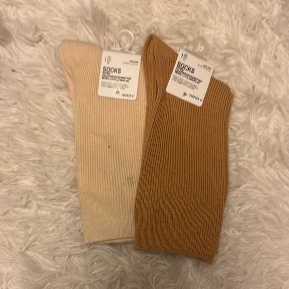Forever 21 Cream and Brown Casual Socks